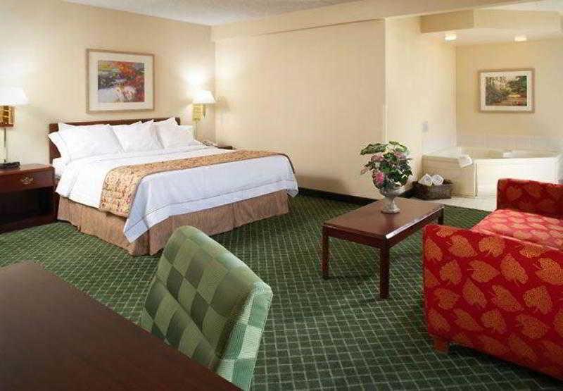 Fairfield Inn By Marriott East Rutherford Meadowlands Ngoại thất bức ảnh